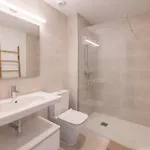 Ar3 Stylish New In With Pool, Gym And Garage Apartment