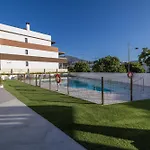 Apartment Ar3 Stylish New In With Pool, Gym And Garage Estepona